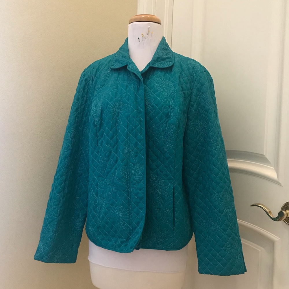NWOT R.Q.T petite turquoise quilted jacket
